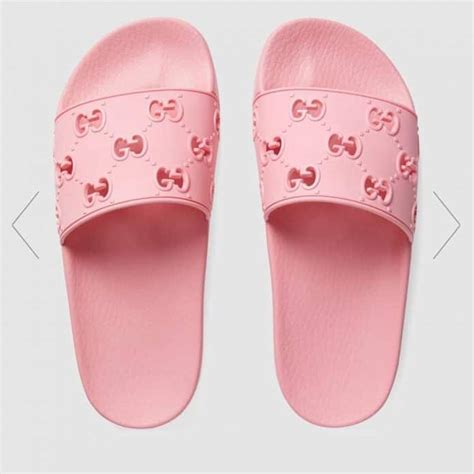 gucci flip flops pink